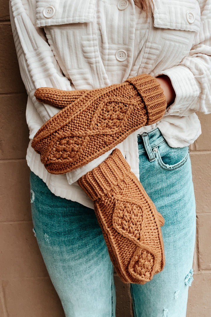 diamond cable knit mittens camel brown fleece-lined